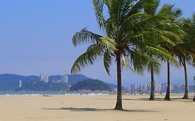 Comfort Apartment Santos Gonzaga 1205 Com Wifi E Vaga Garagem Demarcada